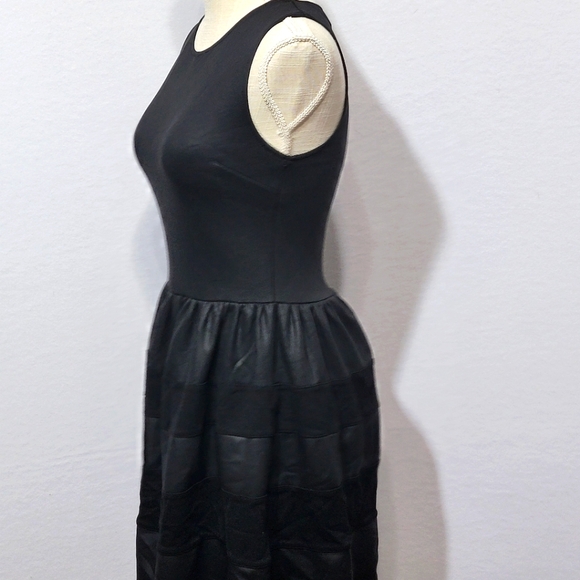 RED Saks Fifth Avenue Faux Leather Black Midi Sleeveless Dress Size Medium #522 - Picture 7 of 10